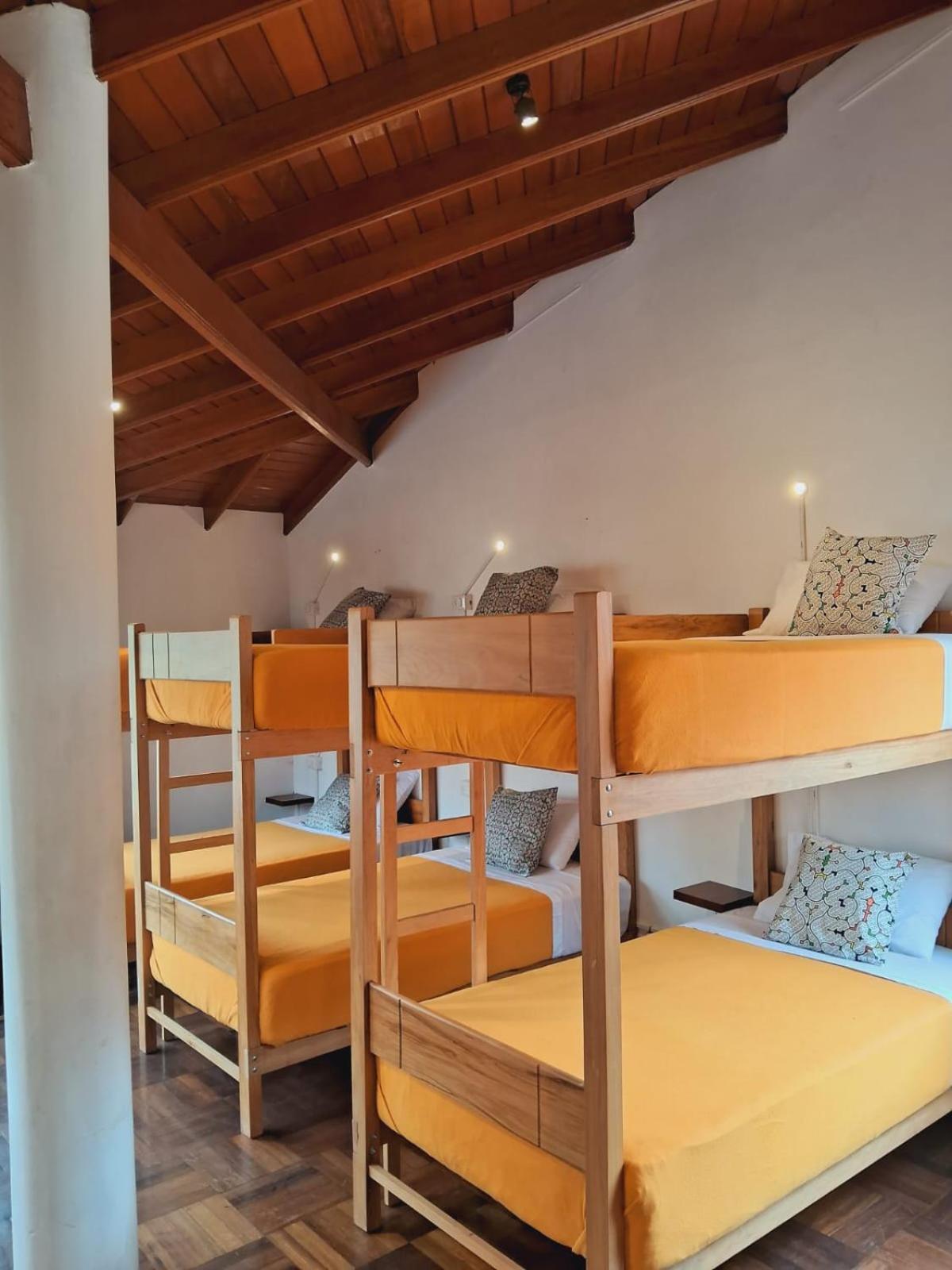 Temazcal Hostel Lima Buitenkant foto