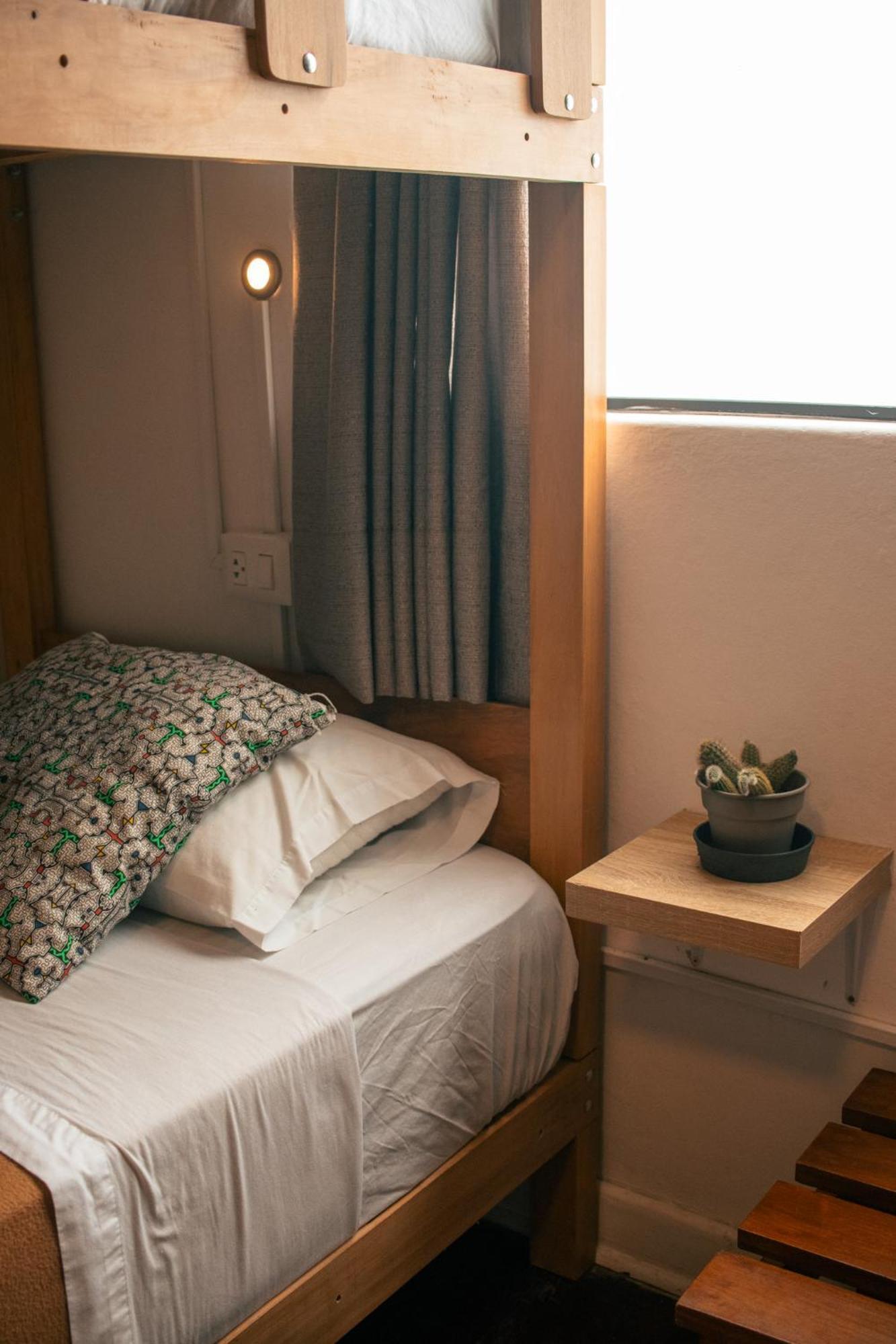 Temazcal Hostel Lima Buitenkant foto
