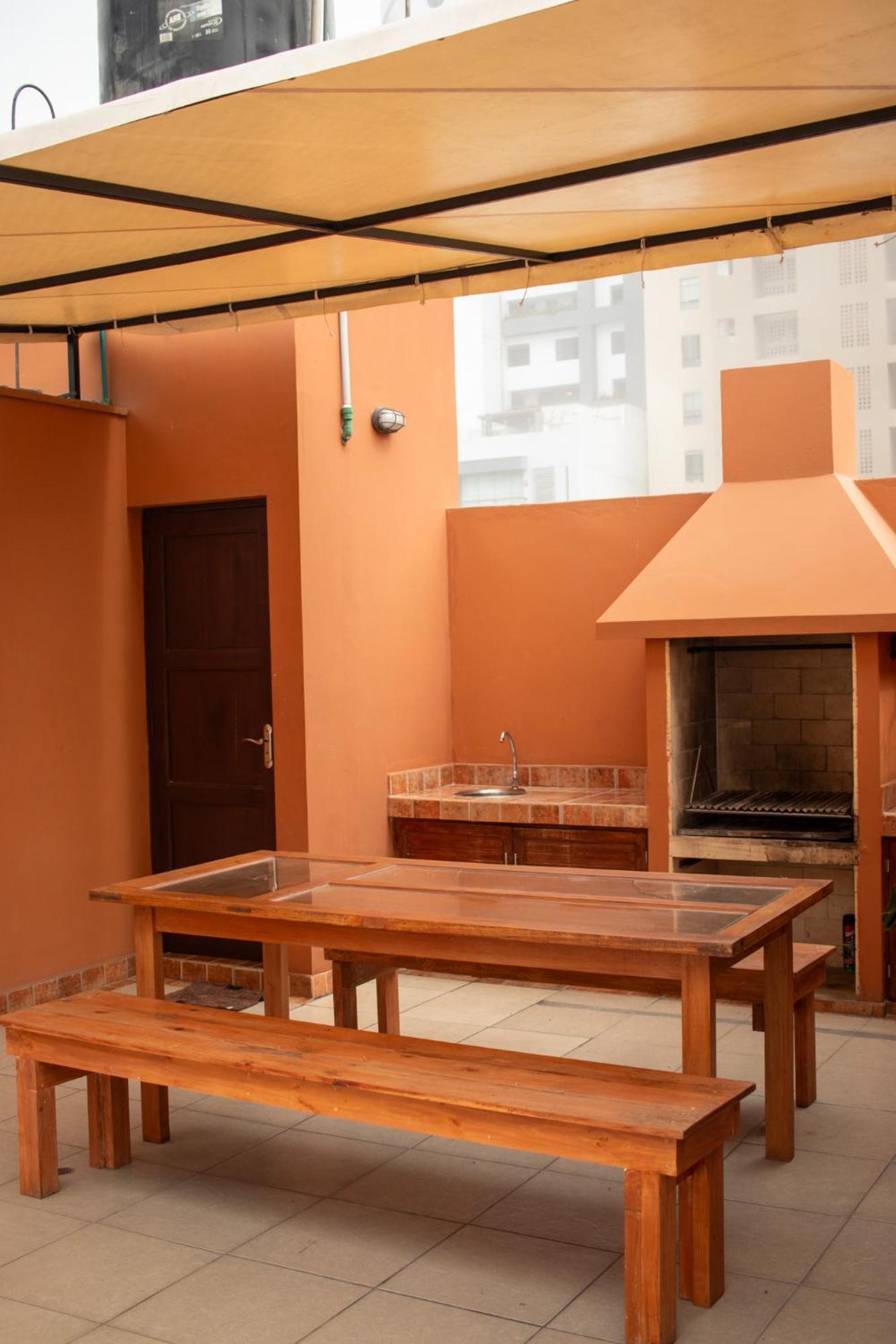 Temazcal Hostel Lima Buitenkant foto