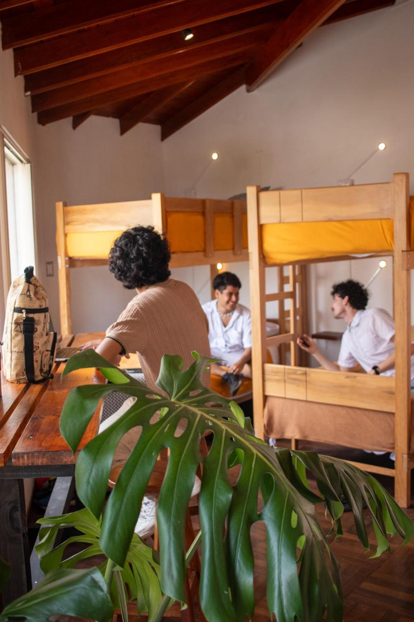 Temazcal Hostel Lima Buitenkant foto